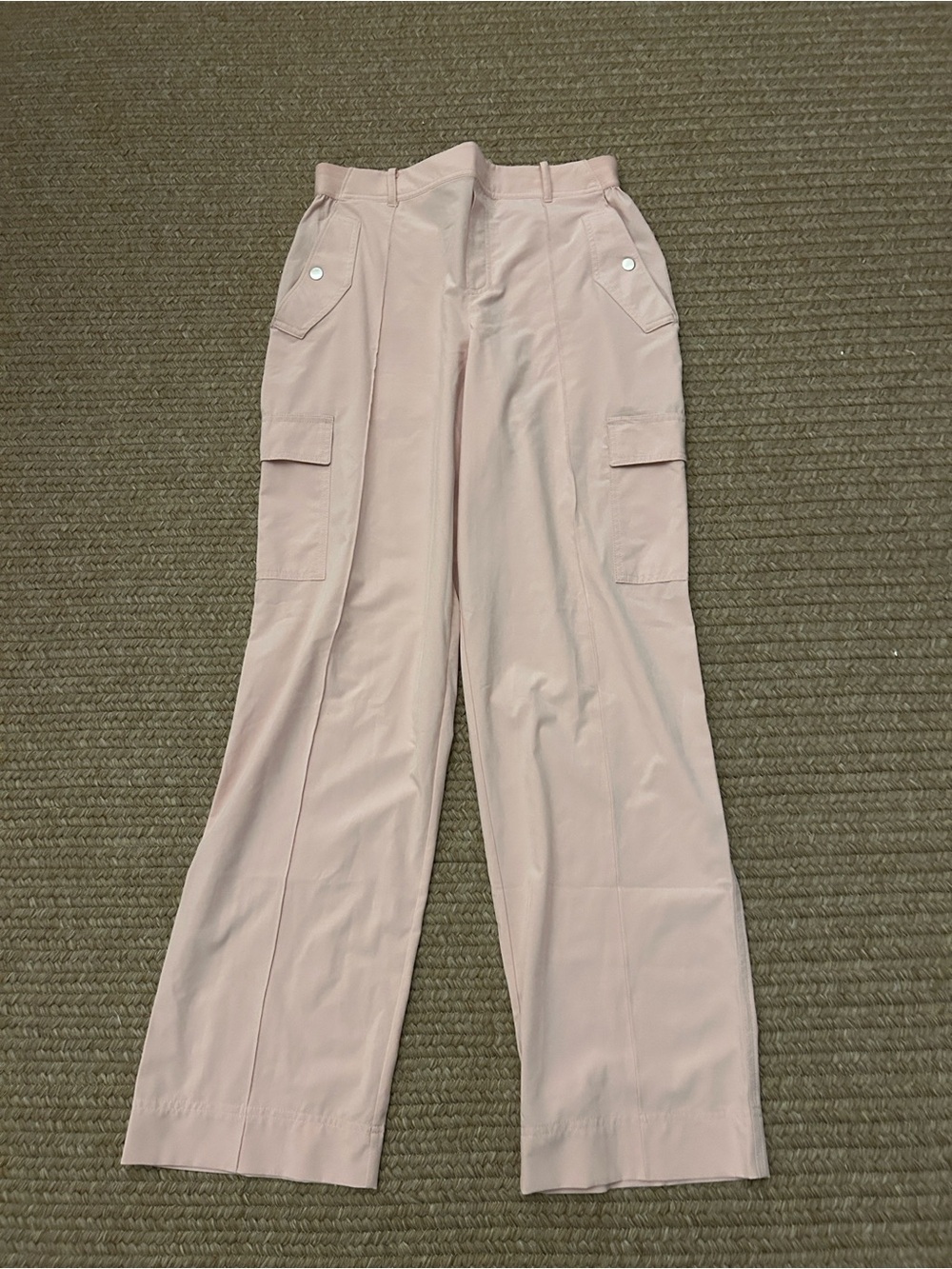 Athleta Vienna Cargo pant, orchid pink, size 10